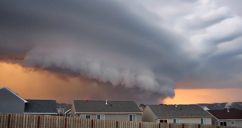 Omaha Storm cell outside of neighborhood