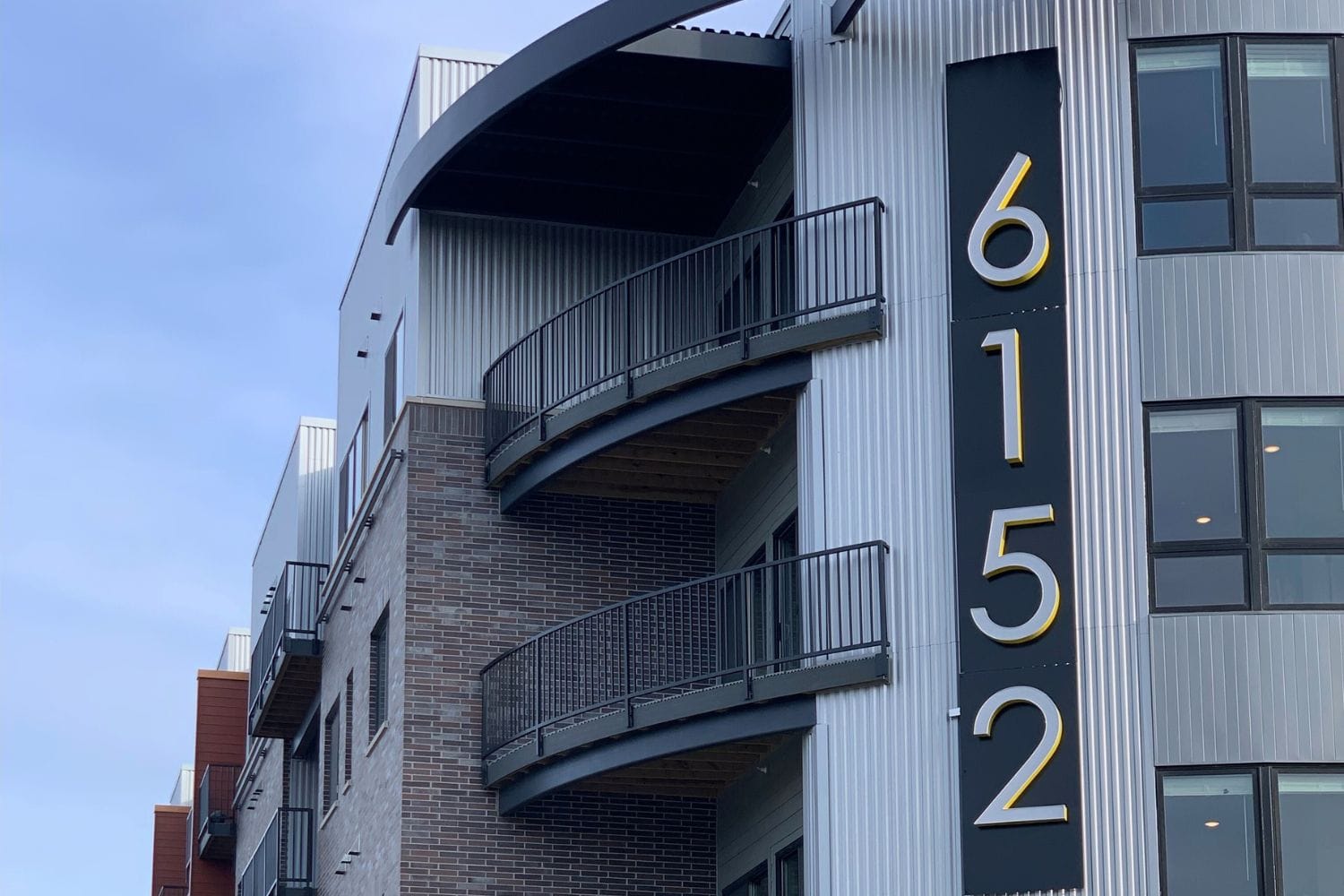 SW curved apartment railing