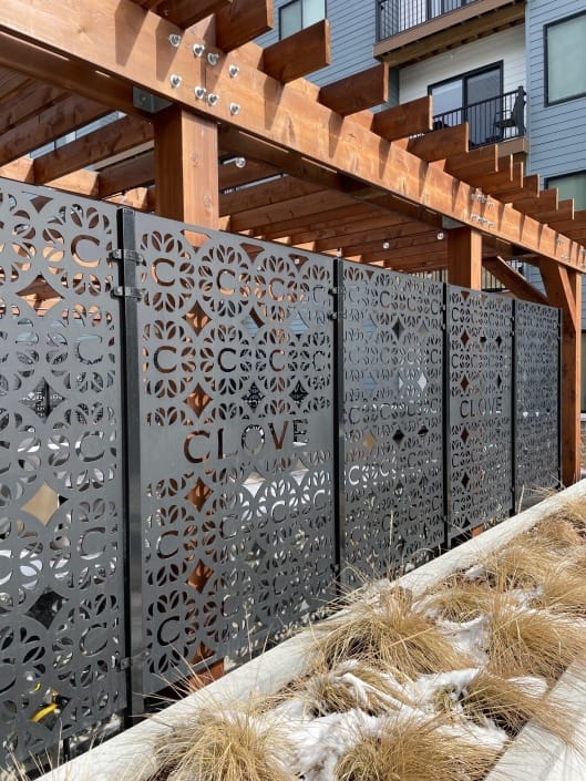 clove custom fence 1