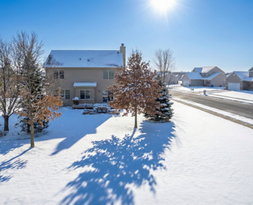 Residential home in Omaha Ne without a fence